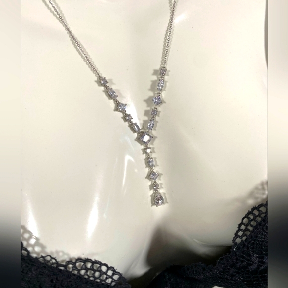 Sexy Y-Drop CZ Necklace Silver Tone Chain 21” Signed JCM CZ China EUC - Picture 4 of 11